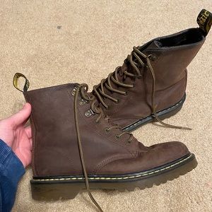 PERFECT CONDITION Dr. Martens AirWair boots